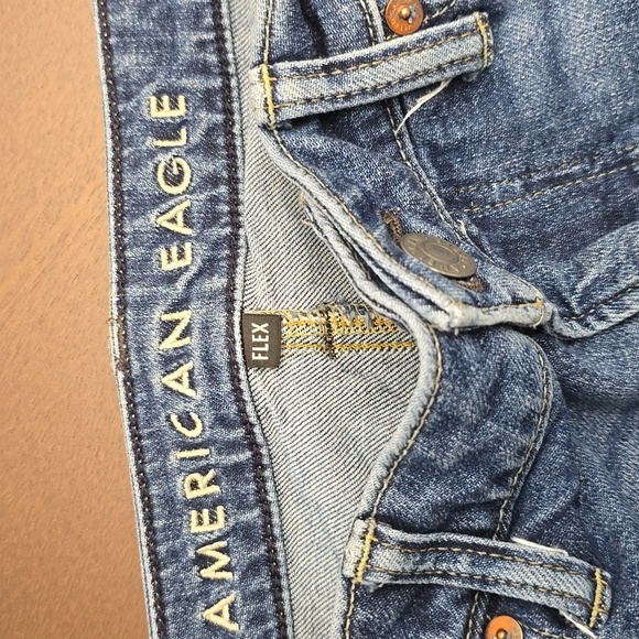 AMERICAN EAGLE Men's 30 X 36 Blue Jeans Flex Relaxed Straight - Picture 6 of 8